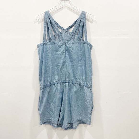 Fabletics Liza Romper Blue Chambray Stretch Woven Strappy Back Zip XL New - Picture 4 of 10